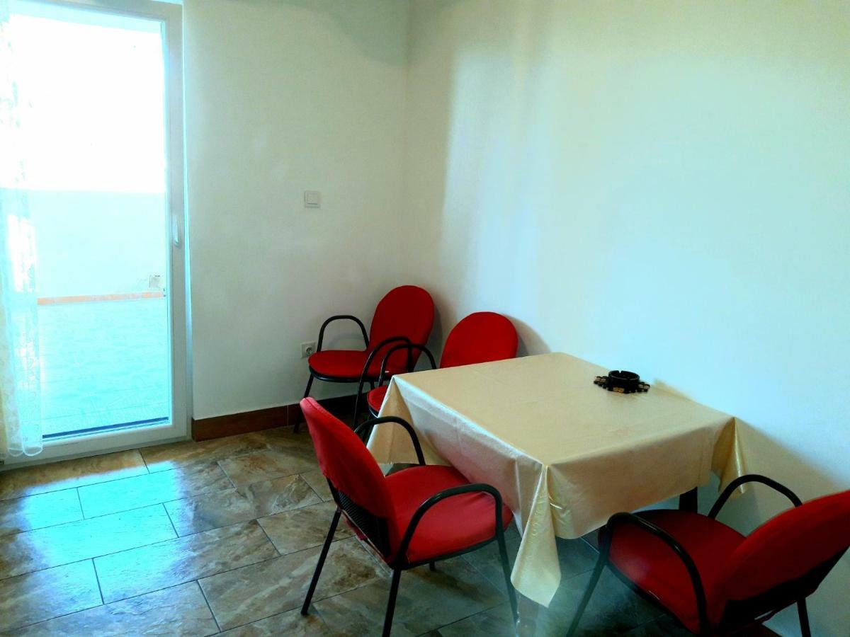 Apartments Andelka Pag Town Exterior photo